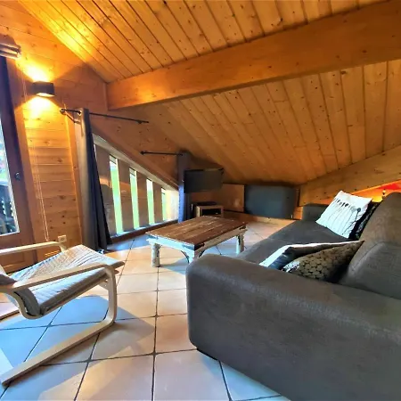 Confortable A 100m De La Telecabine Avec Balcon Et Equipements Complets - Fr-1-624-41 Apartment Samoens